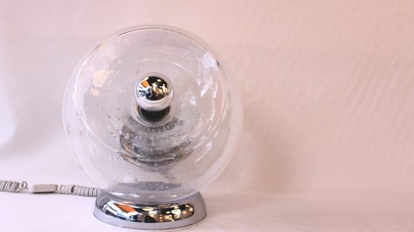 Lampe de table édité par Sothis.