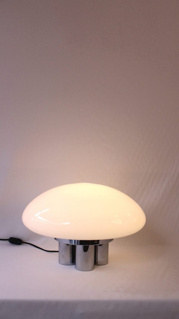 Lampe de table Mimosa, Circa 1970.