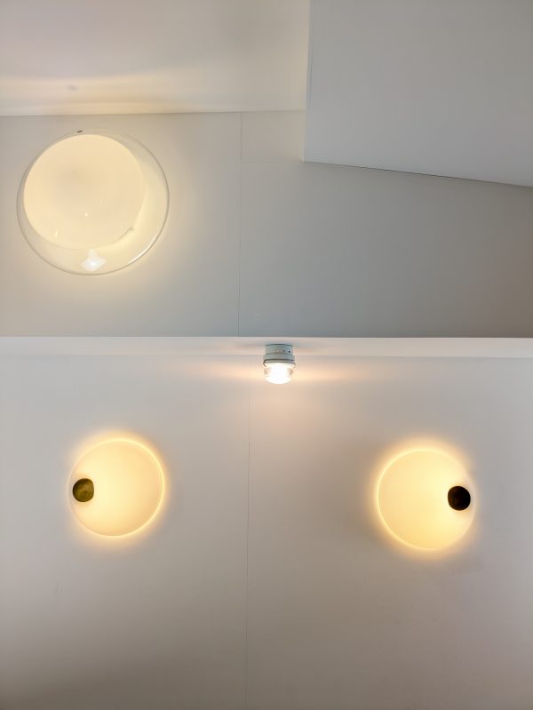Brass and white opaline flush wall or ceiling light, Murano 1970 - Image 11