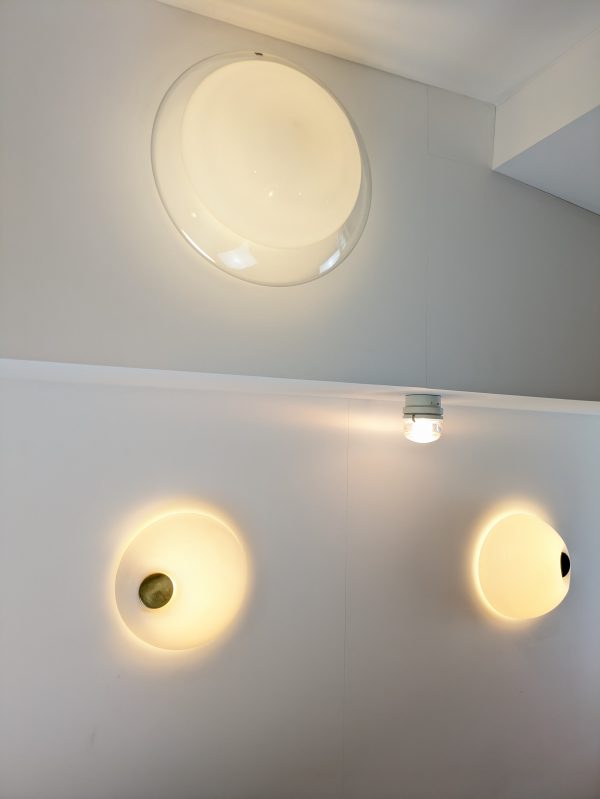 Brass and white opaline flush wall or ceiling light, Murano 1970 - Image 14