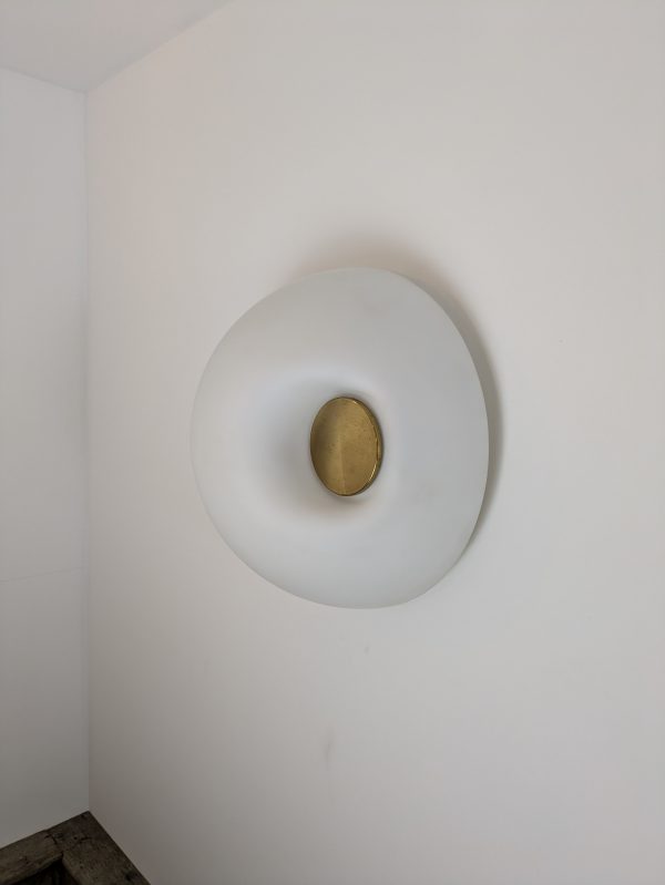 Brass and white opaline flush wall or ceiling light, Murano 1970 - Image 6